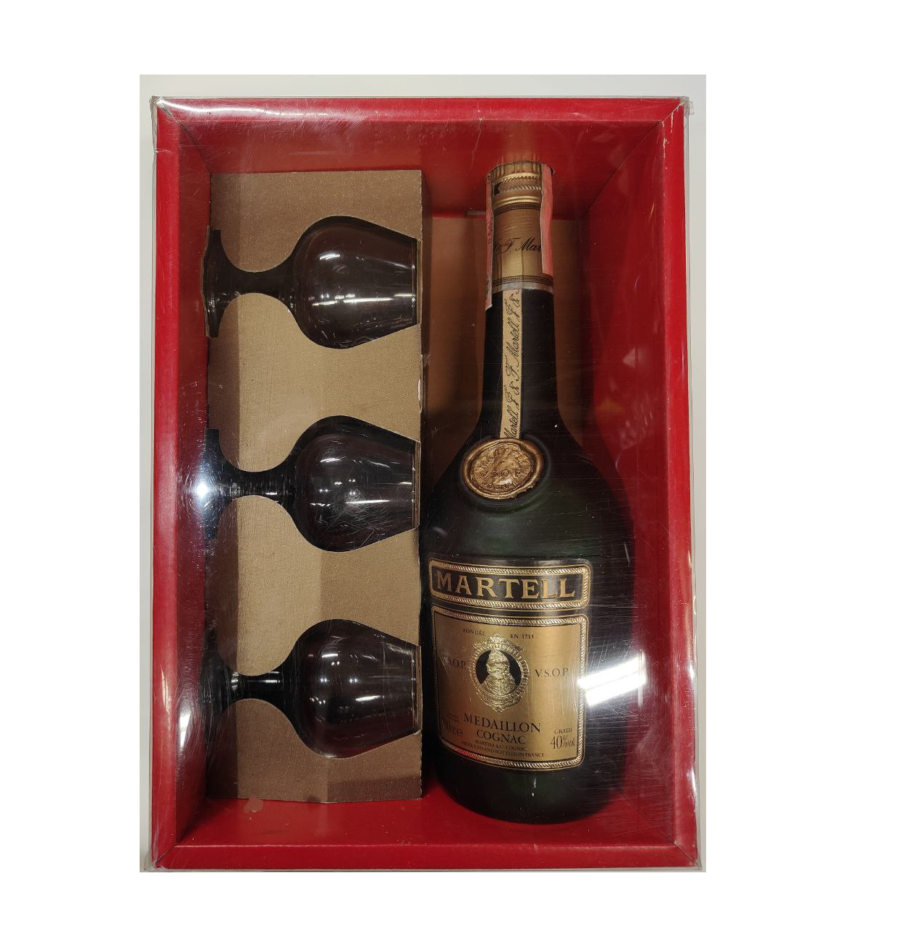 Cognac Medaillon Martell with Glasses