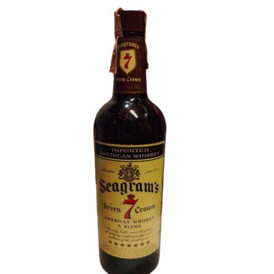Seagram's American Whiskey A Blend Seven 7 Crown