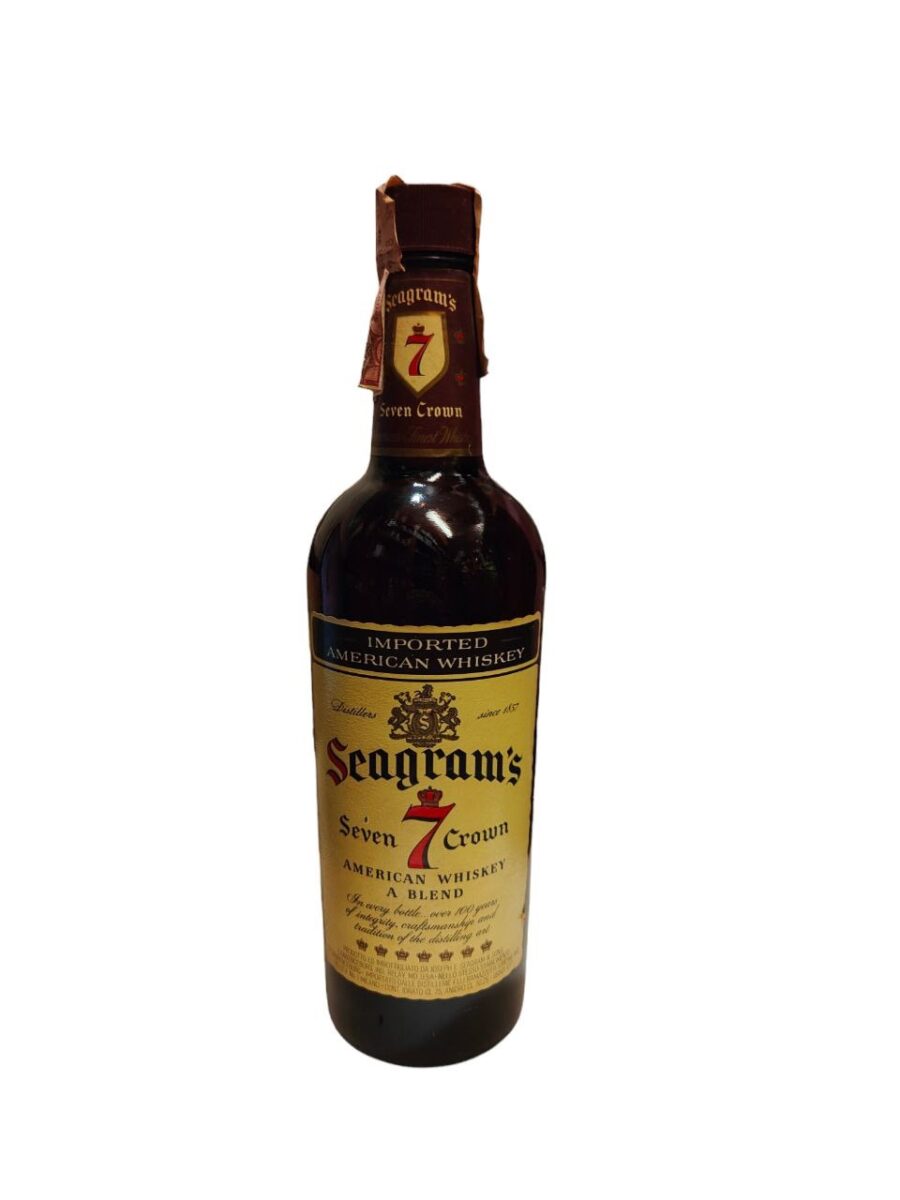 Seagram's American Whiskey A Blend Seven 7 Crown