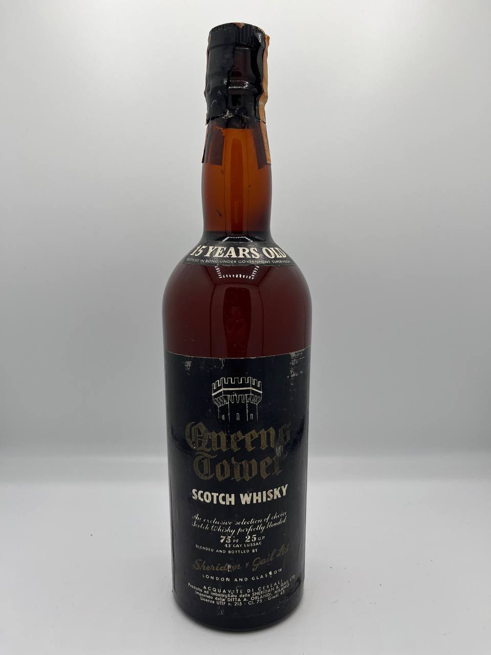 Queen Tower 15 years old Scotch Whisky Queen Tower 15 years old Scotch Whisky